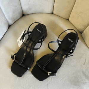 Block heel with strap mgo