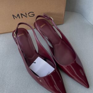 slingback kitten heel