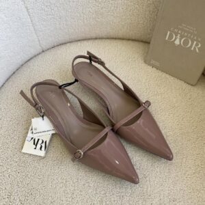 slingback kitten heel